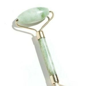 VELVET LUXURIOUS FACIAL JADE CRYSTAL ROLLER